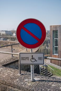 Disabled parking. Prohibitory parking sign, except the disabled person. Parking space for people with problems of the musculoskeletal system.