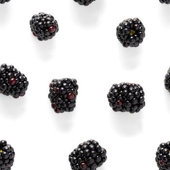 Bramble Seamless pattern. Fresh blackberry seamless pattern. Square pattern with fresh wild berries isolated on white background. flat lay.