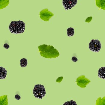 Falling Bramble Seamless pattern. Fresh Falling blackberry seamless pattern. Square pattern with fresh wild berries isolated on green background. flat lay.