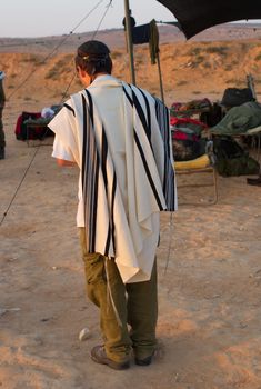 Pray in a israel army, soldiers, judaism