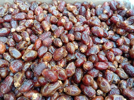 tasty and healthy dates stock on shop