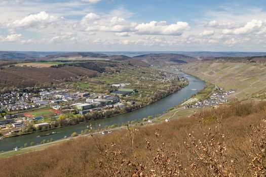 Panoramic view on the valley of the river Moselle and the city Bernkastel-Kues