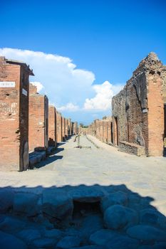 italy rare views of Pompei corners