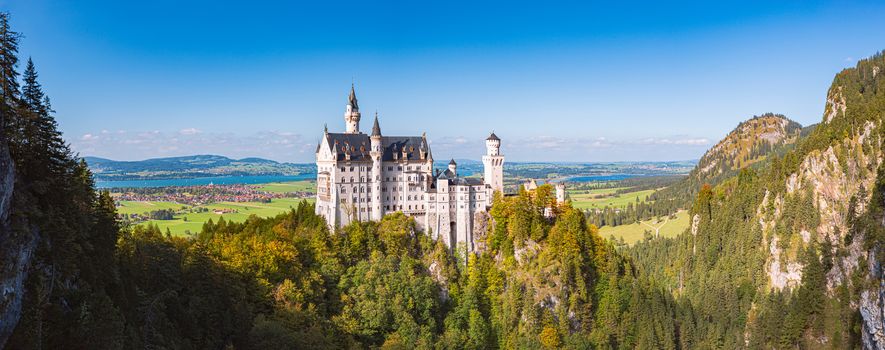 Beautiful view of world-famous Neuschwanstein Castle, the nineteenth-century Romanesque Revival palace built for King Ludwig II on a rugged cliff near Fussen, southwest Bavaria, Germany, Europe