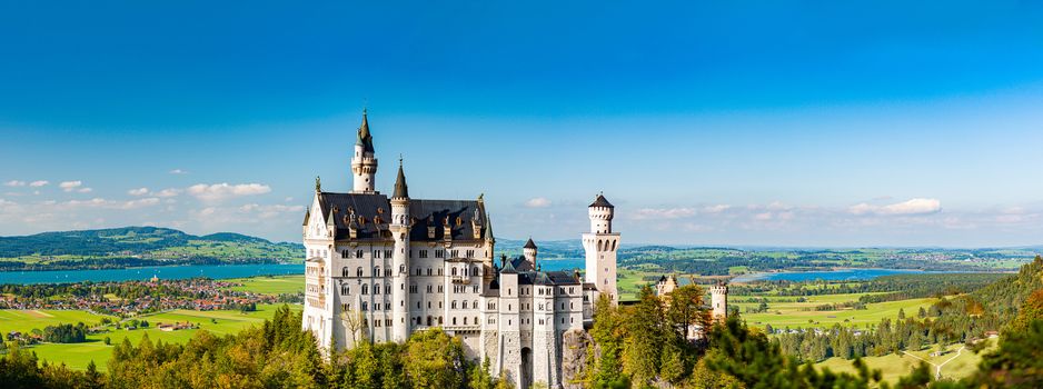 Beautiful view of world-famous Neuschwanstein Castle, the nineteenth-century Romanesque Revival palace built for King Ludwig II on a rugged cliff near Fussen, southwest Bavaria, Germany, Europe