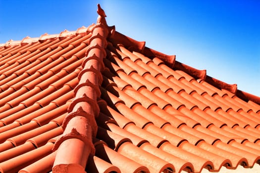 Roof in Azenhas do Mar house with beautiful ceramic pigeon on top