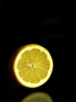 citron on a black mirror