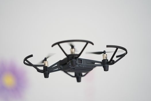 UAV fly with motion blur rotators