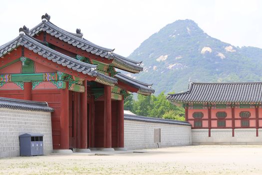 Gyeongbokgung Palace or Gyeongbok Palace, main royal palace of Joseon dynasty, built in 1395. Tourists visit the place everyday to see the changing guard show.