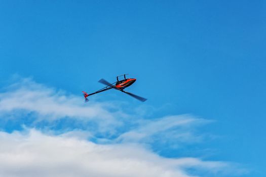 The flight of a radio-controlled 3D helicopter in an inverted state