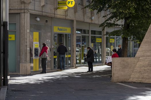 terni,italy october 21 2020:line in front of a post office