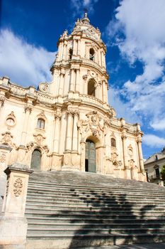 churches and monumental cathedrals in Italy of rare architectural beauty