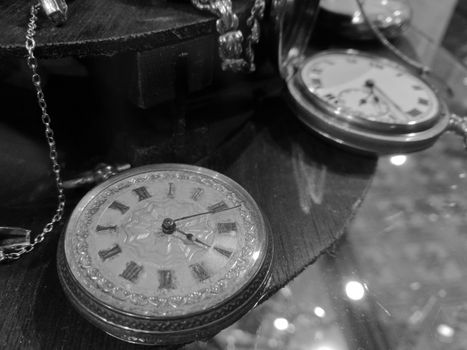 Vintage classic pocket clocks in black and white