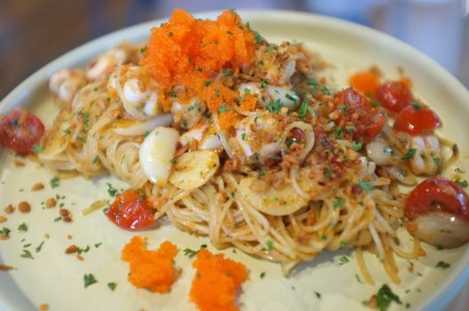 fusion food style , Cream sauce spaghetti egg shrimp