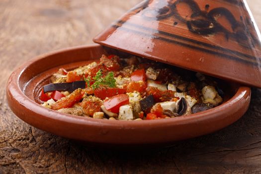 chicken meat in a tajine