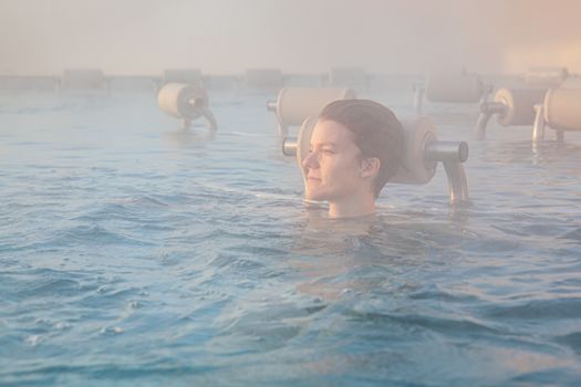 relax in the winter whirlpool in the wellness.