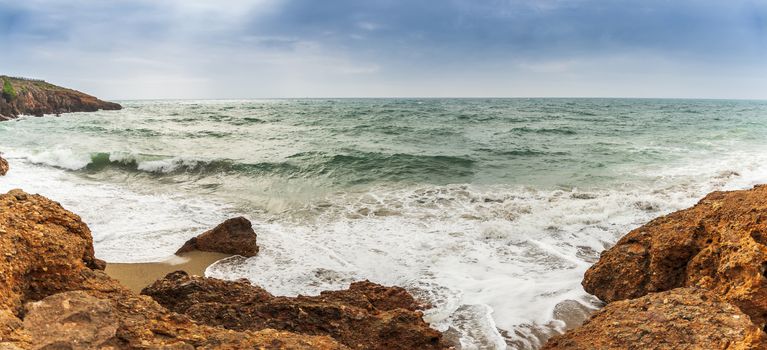 The Corniche with its small hidden coves is the most picturesque and beautiful part of the Sète coast. In the department of Herault, in the Occitanie region.