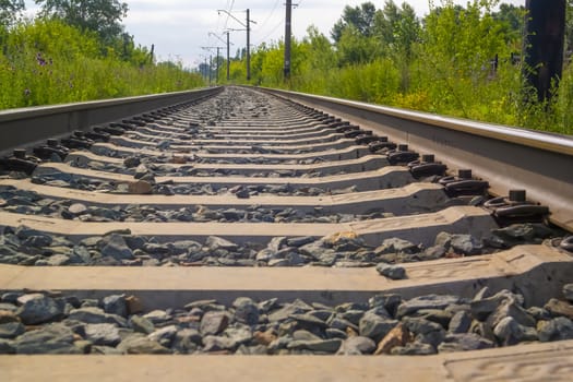 the railway goes into the distance