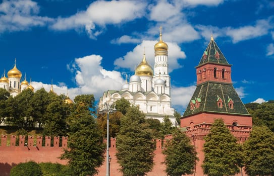 Moscow Kremlin: view of the Kremlin wall and towers from the Moscow river embankment