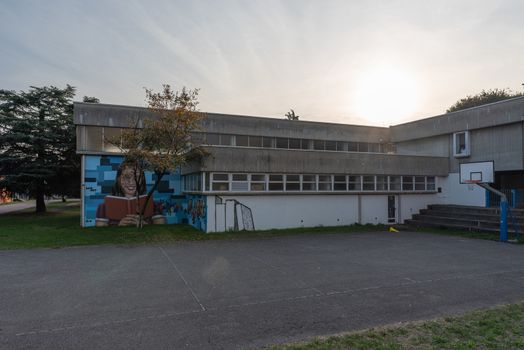 External view of school, Italian school building