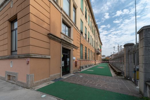 External view of school, Italian school building