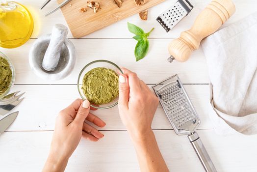 Step by step cooking italian pesto sauce. Step 8 - mixing all ingredients. Pesto sauce is ready