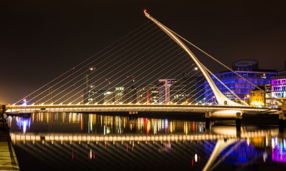 Samuel Beckett Bridge Harp Bridge Ireland Dublin night