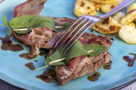 saltimbocca alla romana veal meat