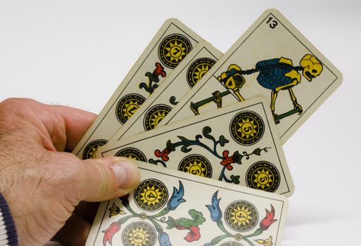 le antiche carte per il gioco dei tarocchi