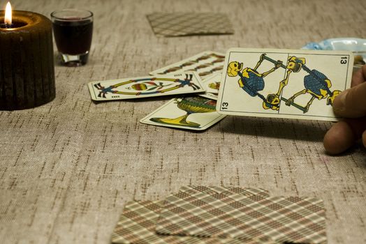 le antiche carte per il gioco dei tarocchi