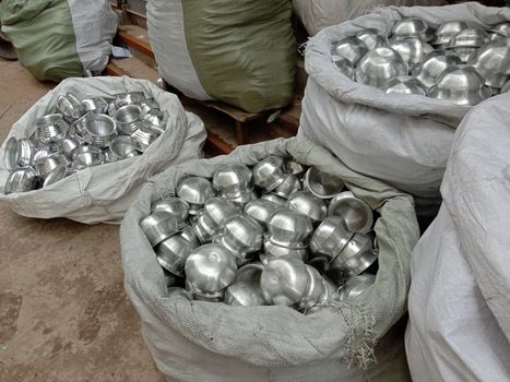 silver crockery stock on shop for sell