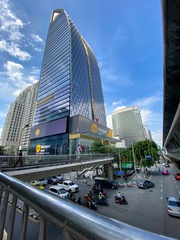 Krungsri Ploenchit Office, new business landmark in heart of Bangkok, it's built with energy-efficient designs, located at corner of Ploenchit Rd and Wireless Rd