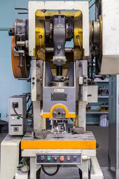 Single Crank Mechanical Punch Press Machine, Eccentric Press with Flywheel, opened mechanism, close-up view
