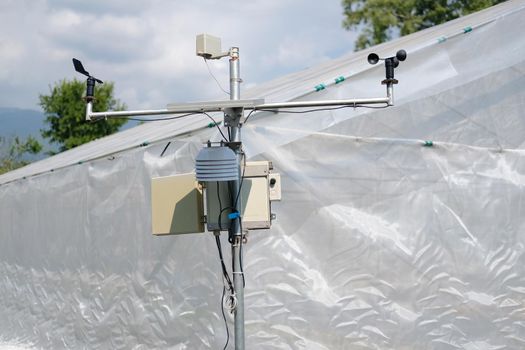 anemometer meterological weather station for monitoring wind speed humidity in farm land