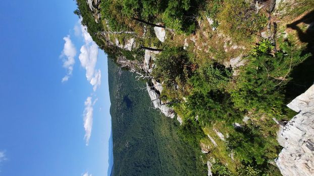 Hiking wolfpit trailhead in linville gorge near lake james