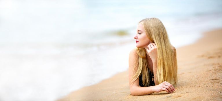 Travel vacation wallpaper - Beautiful young pretty blonde girl in white bikini with white sand on her perfect sport sexy body