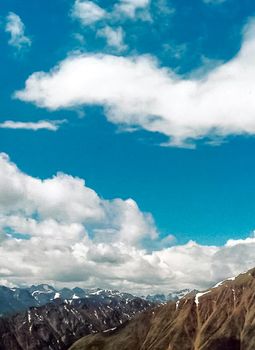 The mountains of the sayans. The nature of the mountains is sayan. Vegetation in the mountains