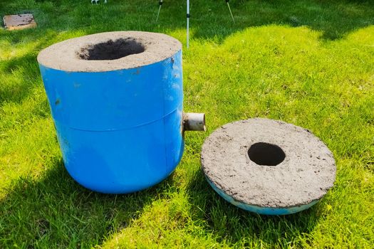 A homemade metal smelter. Melting metals at home.