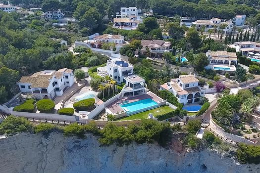 A house in Spain by the sea. Two-storey cottage with their amenities.