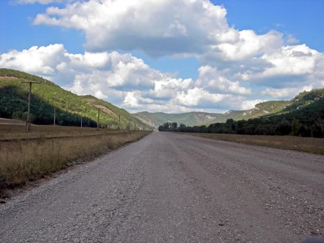 The Beloretsky tract. Nature is in the way of the Beloretsky tract. Roads and landscape.