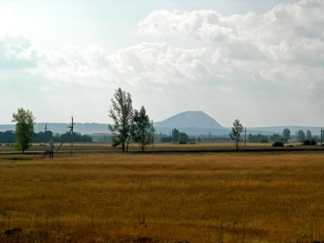 The Beloretsky tract. Nature is in the way of the Beloretsky tract. Roads and landscape.