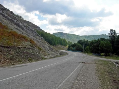The Beloretsky tract. Nature is in the way of the Beloretsky tract. Roads and landscape.