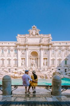 Trevi Fountain, rome, Italy. City trip Rome couple on city trip in Rome