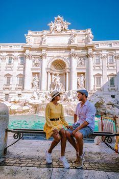 Trevi Fountain, rome, Italy. City trip Rome couple on city trip in Rome