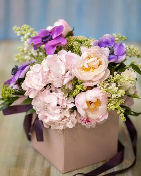 Colorful tulpan flower bouquet close up