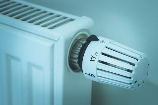 Close up picture of a heat regulator.