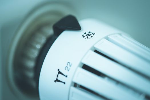 Close up picture of a heat regulator.