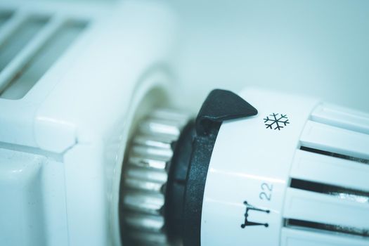 Close up picture of a heat regulator.