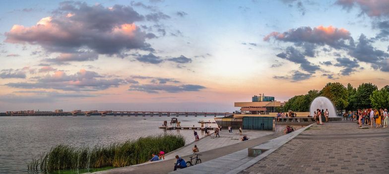 Dnipro, Ukraine 07.18.2020. Embankment in Dnipro city, Ukraine, on a sunny summer evening