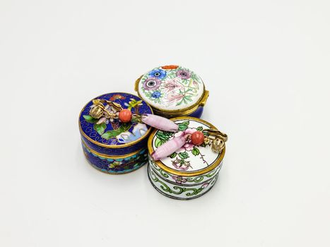 Rustic Vintage Round Jewelry Porcelain Decorative Floral Trinket Box in White Background